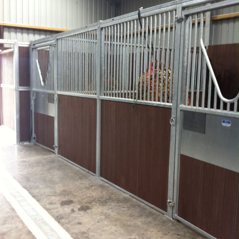 IAE Equestrian Stabling