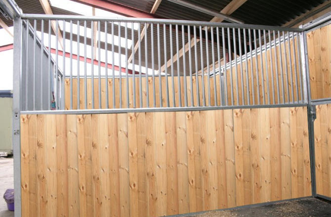 IAE Equestrian Stabling